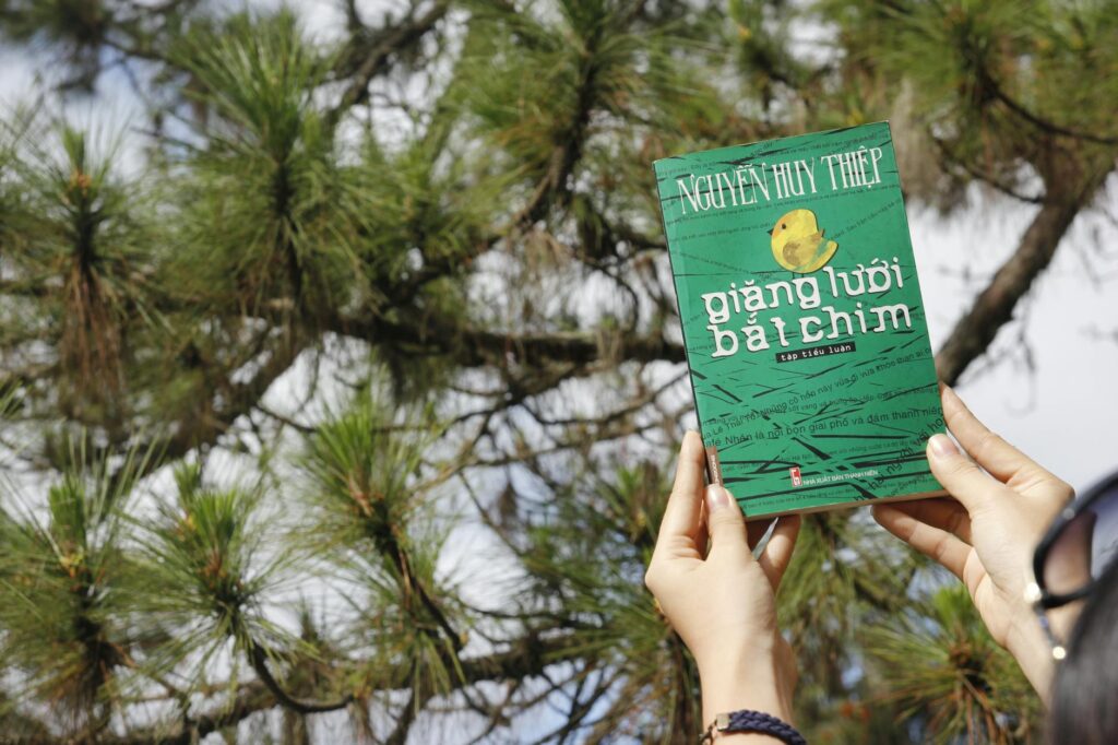 Illustration of Epic Games Layoffs: Stunning Job Cuts as Fortnite Usage Drops Drastically