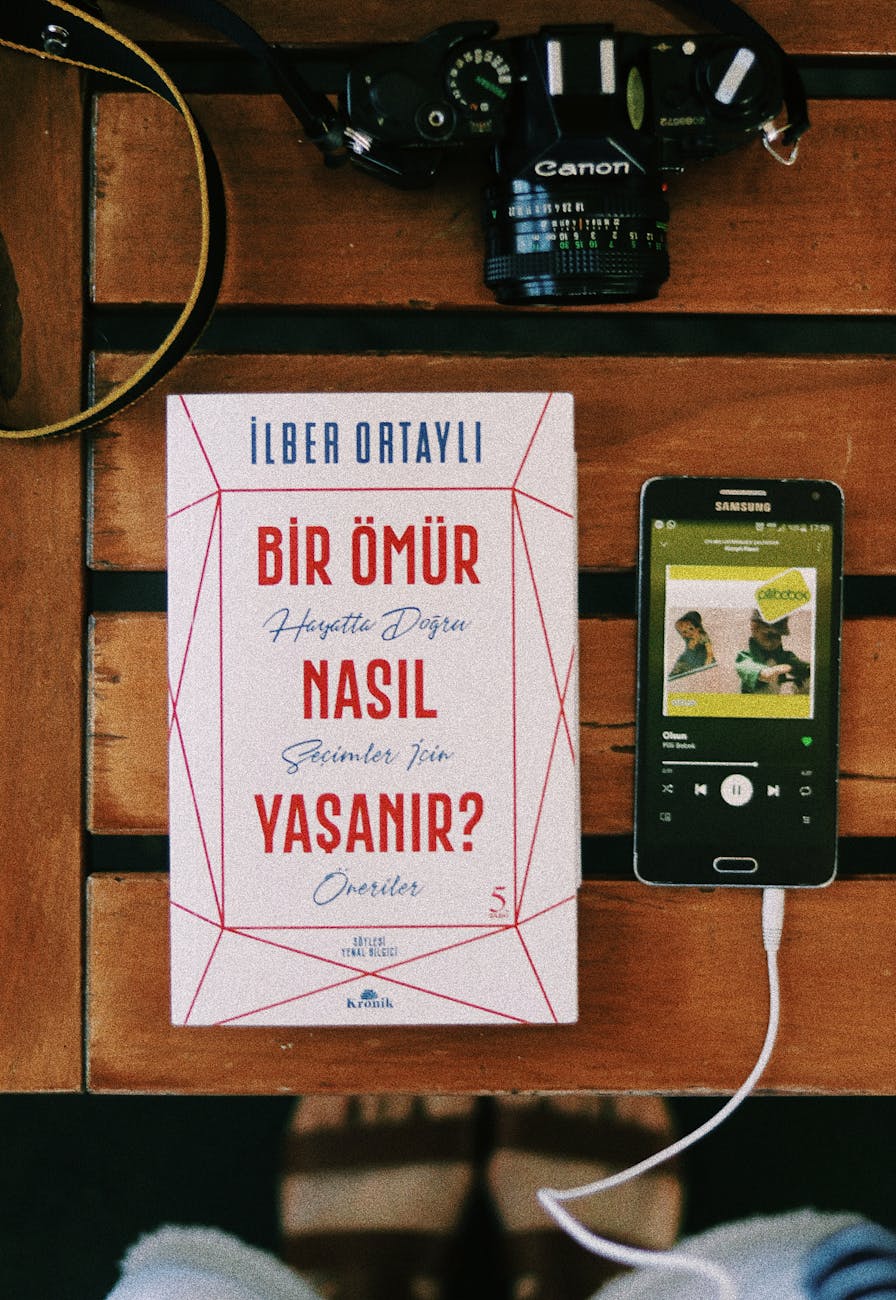 Illustration of Meta AI Investment: Massive Data Center Spending Set to Soar Dramatically